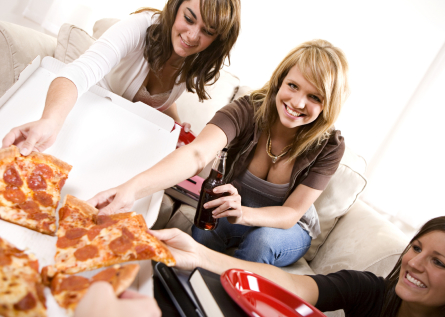 Partager une pizza entre amis